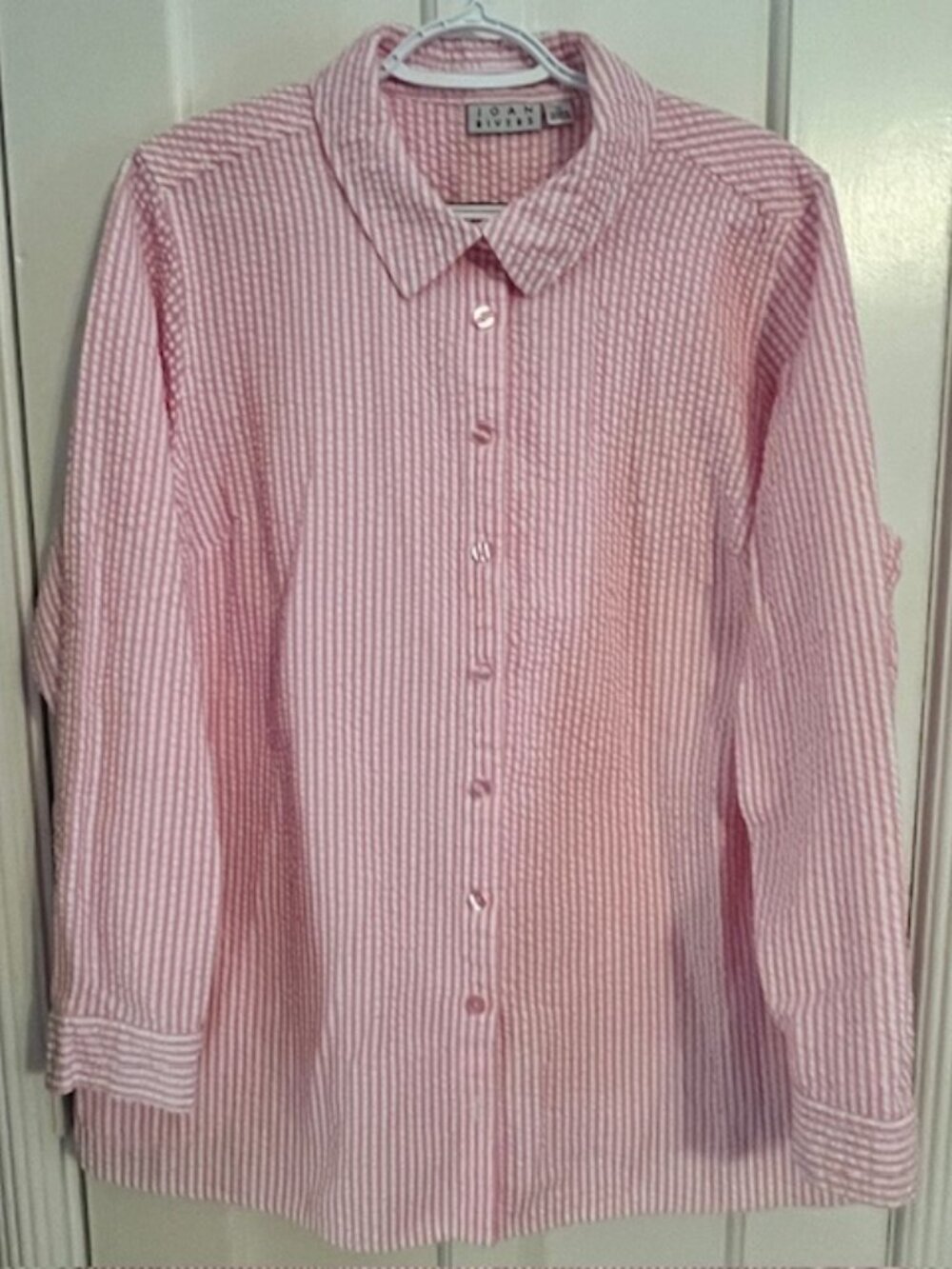 JOAN RIVERS PINK & WHITE SEERSUCKER SHACKET; LS, BUTTON-FRONT; 1X; LIKE NEW!